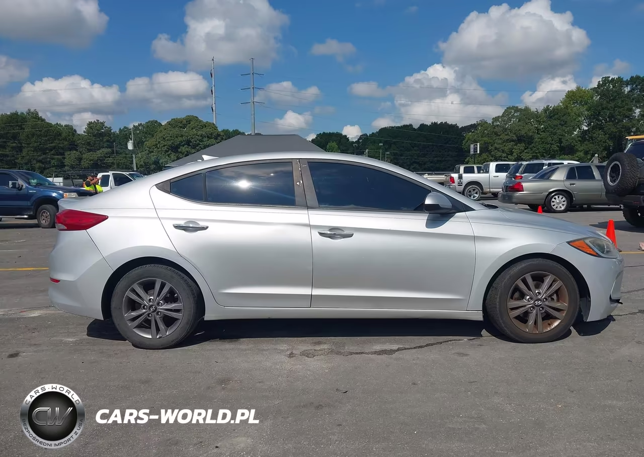 2017 Hyundai Elantra Se VIN:5NPD84LF5HH004318 - 13