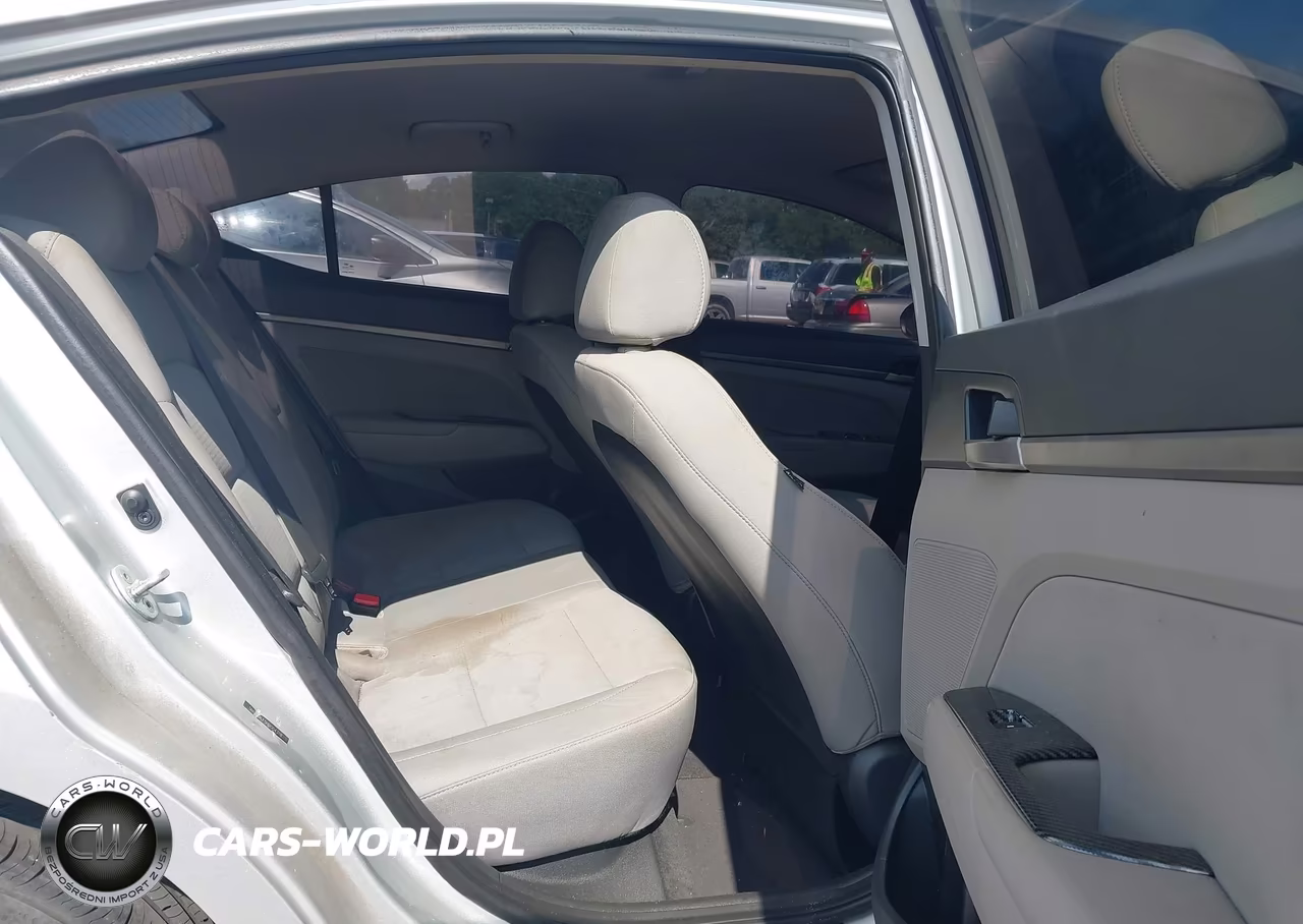 2017 Hyundai Elantra Se VIN:5NPD84LF5HH004318 - 8