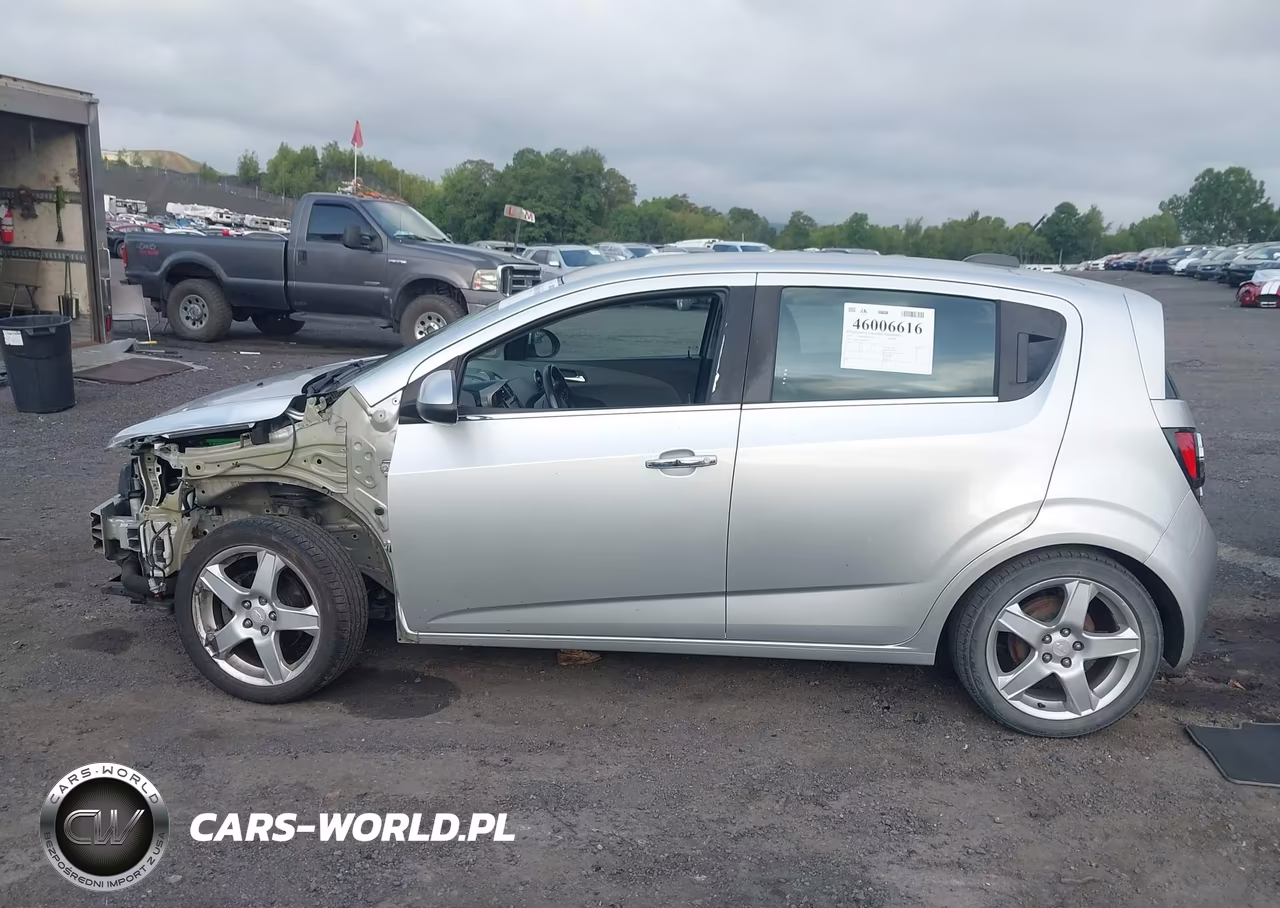 2016 Chevrolet Sonic Ltz Auto VIN:1G1JE6SB3G4142197 - 14