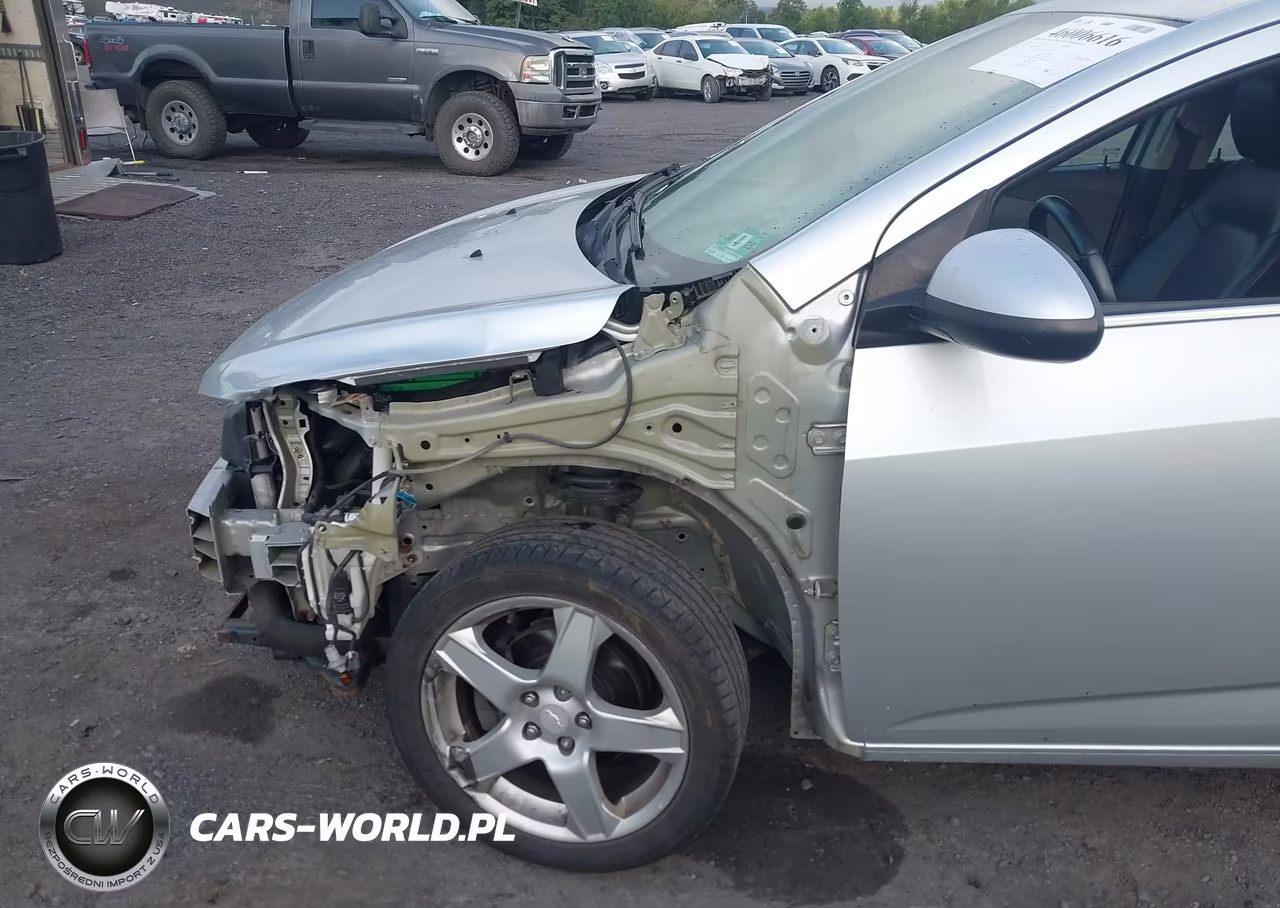 2016 Chevrolet Sonic Ltz Auto VIN:1G1JE6SB3G4142197 - 6