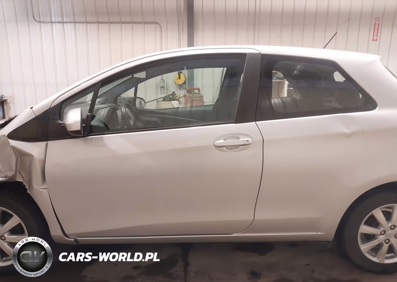 2015 Toyota Yaris Le VIN:VNKJTUD33FA018526 - 15