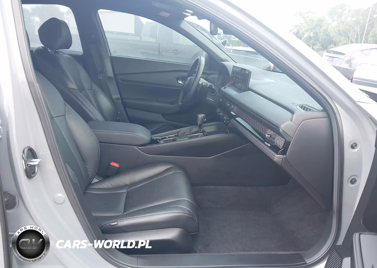 2025 Honda Accord Hybrid Sport VIN:1HGCY2F50SA017786 - 5