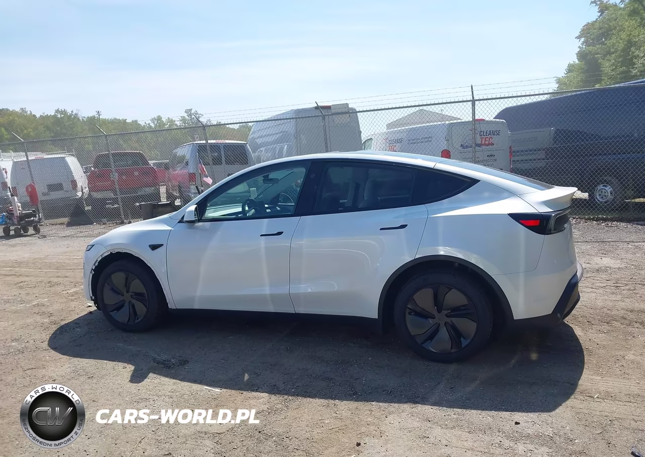 2026 Tesla Model Y All-Wheel Drive-Long Range Launch Series-Premium All-Wheel Drive VIN:7SAYGDEE6TA432608 - 13