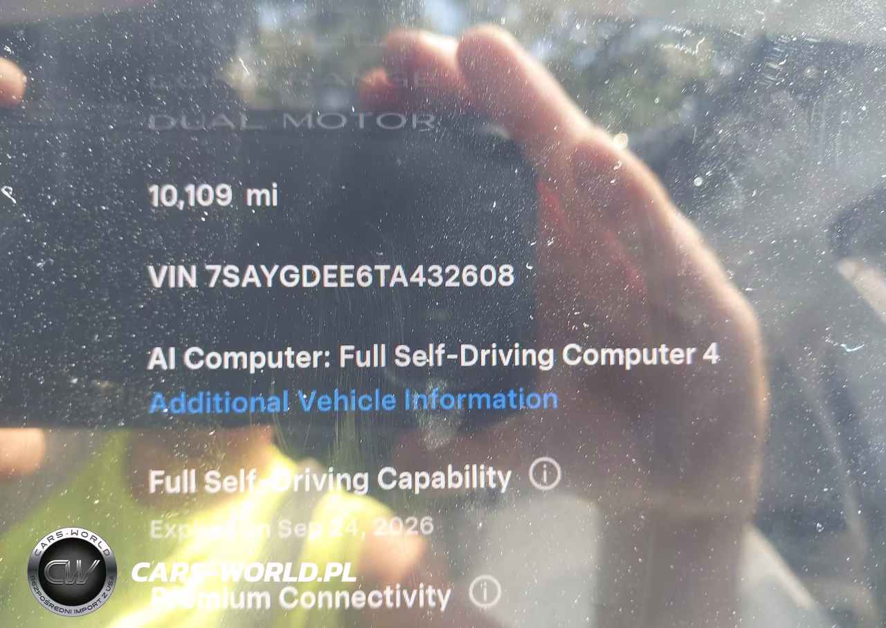2026 Tesla Model Y All-Wheel Drive-Long Range Launch Series-Premium All-Wheel Drive VIN:7SAYGDEE6TA432608 - 14