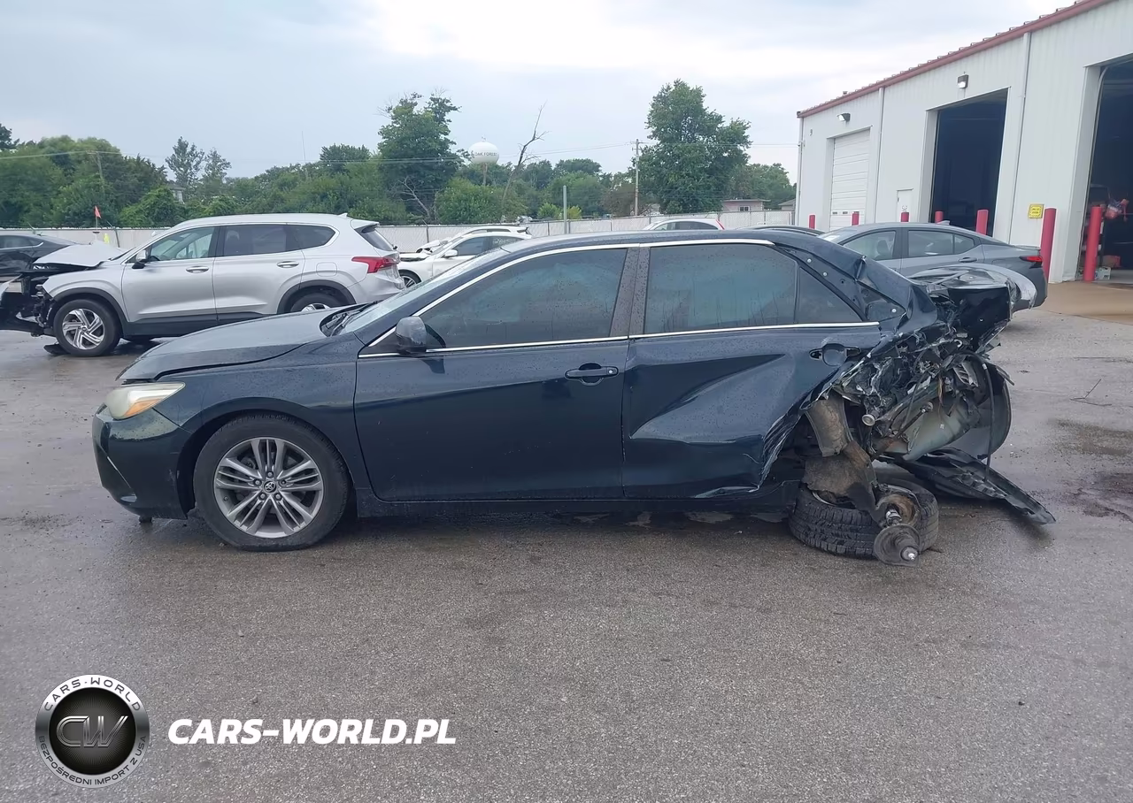 2015 Toyota Camry Se VIN:4T1BF1FK2FU035058 - 13
