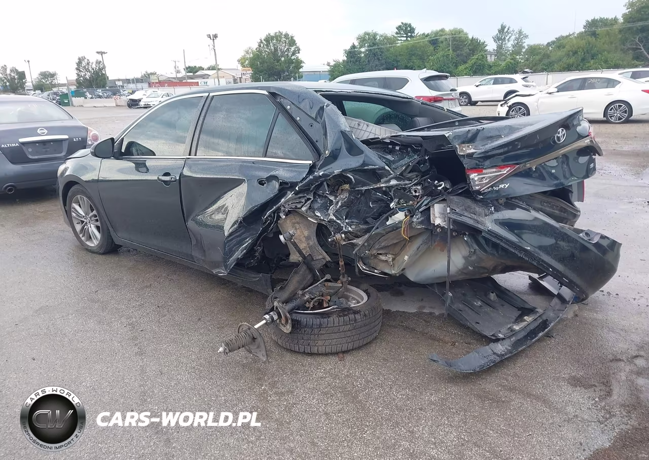 2015 Toyota Camry Se VIN:4T1BF1FK2FU035058 - 3