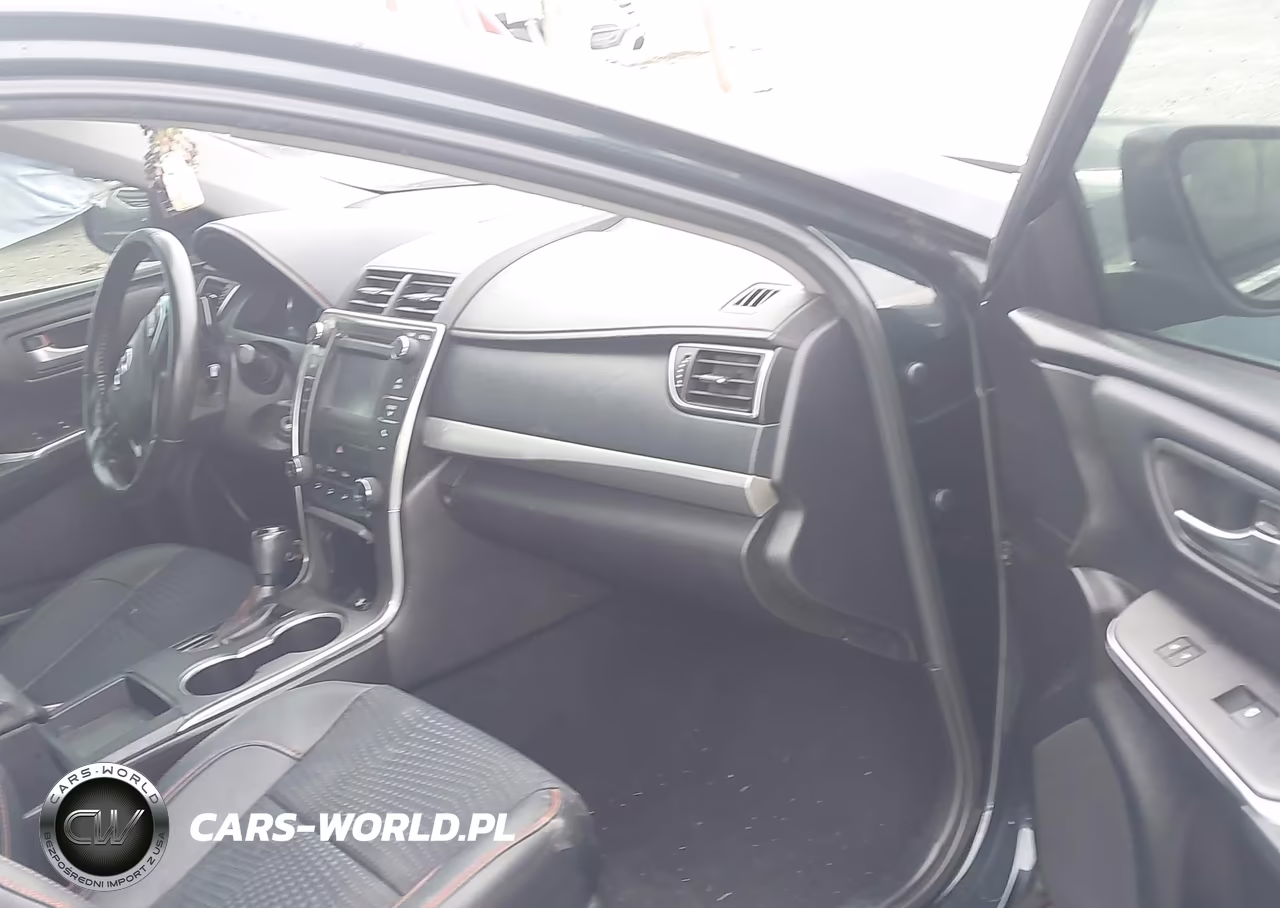 2015 Toyota Camry Se VIN:4T1BF1FK2FU035058 - 5