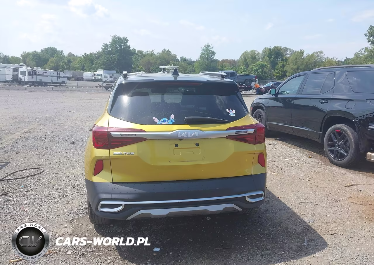 2022 Kia Seltos S VIN:KNDEU2AA5N7305506 - 17