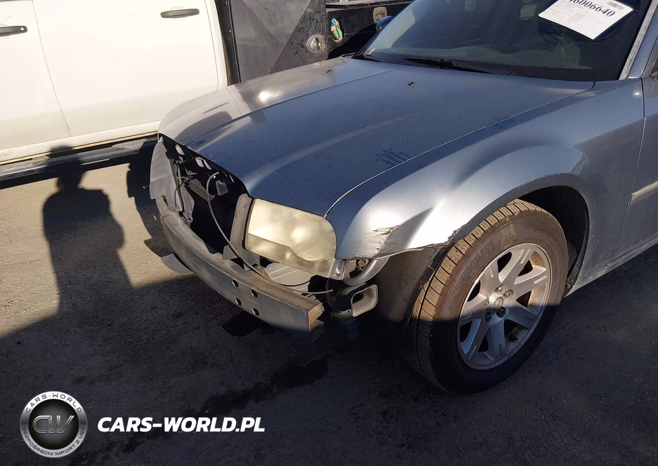 2007 Chrysler 300 Touring VIN:2C3KA53G37H764124 - 6