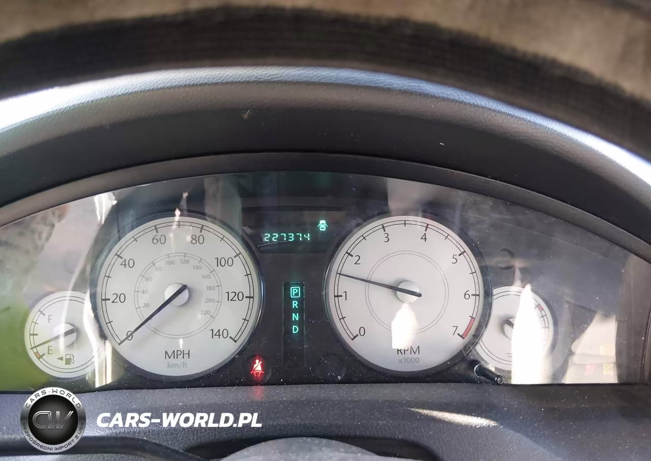 2007 Chrysler 300 Touring VIN:2C3KA53G37H764124 - 7