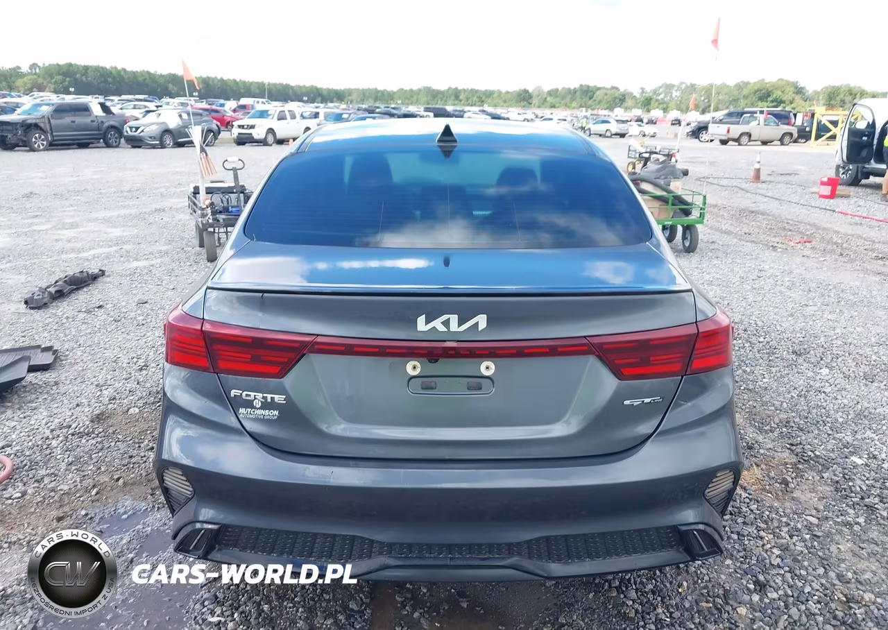 2022 Kia Forte Gt-Line VIN:3KPF54AD2NE444404 - 16