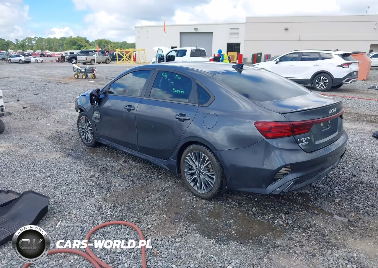 2022 Kia Forte Gt-Line VIN:3KPF54AD2NE444404 - 3