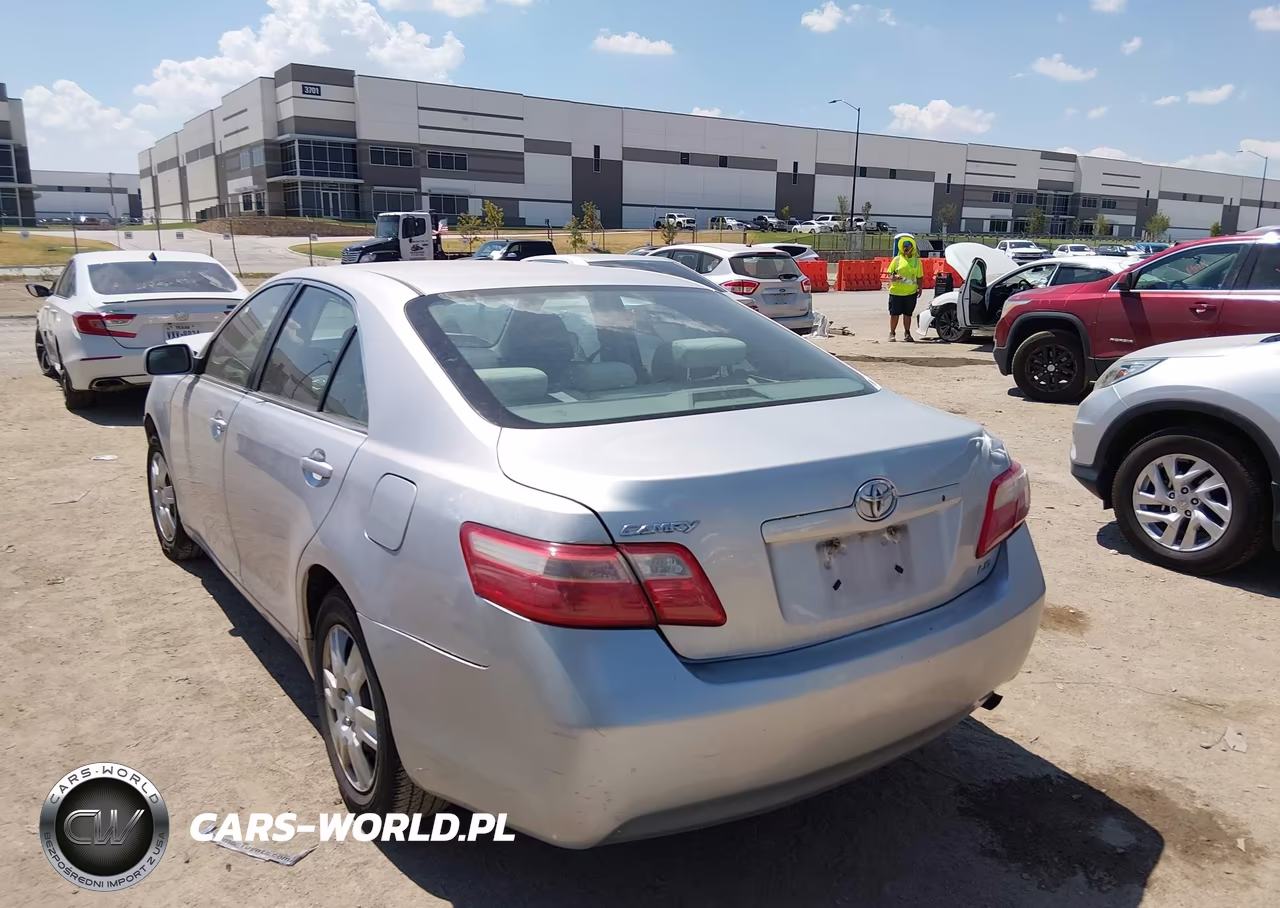 2009 Toyota Camry Le VIN:4T1BE46K59U271132 - 3