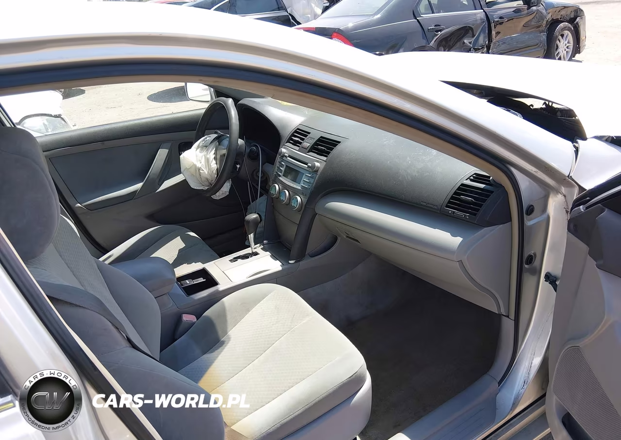 2009 Toyota Camry Le VIN:4T1BE46K59U271132 - 5