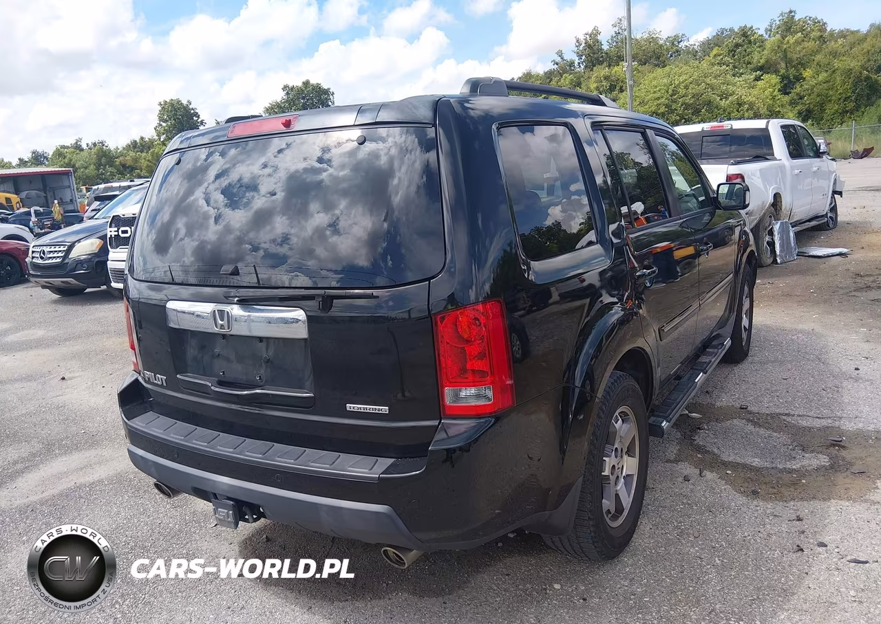 2011 Honda Pilot Touring VIN:5FNYF3H98BB027313 - 4