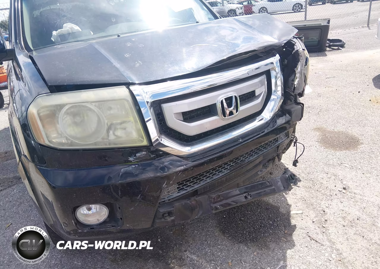 2011 Honda Pilot Touring VIN:5FNYF3H98BB027313 - 6