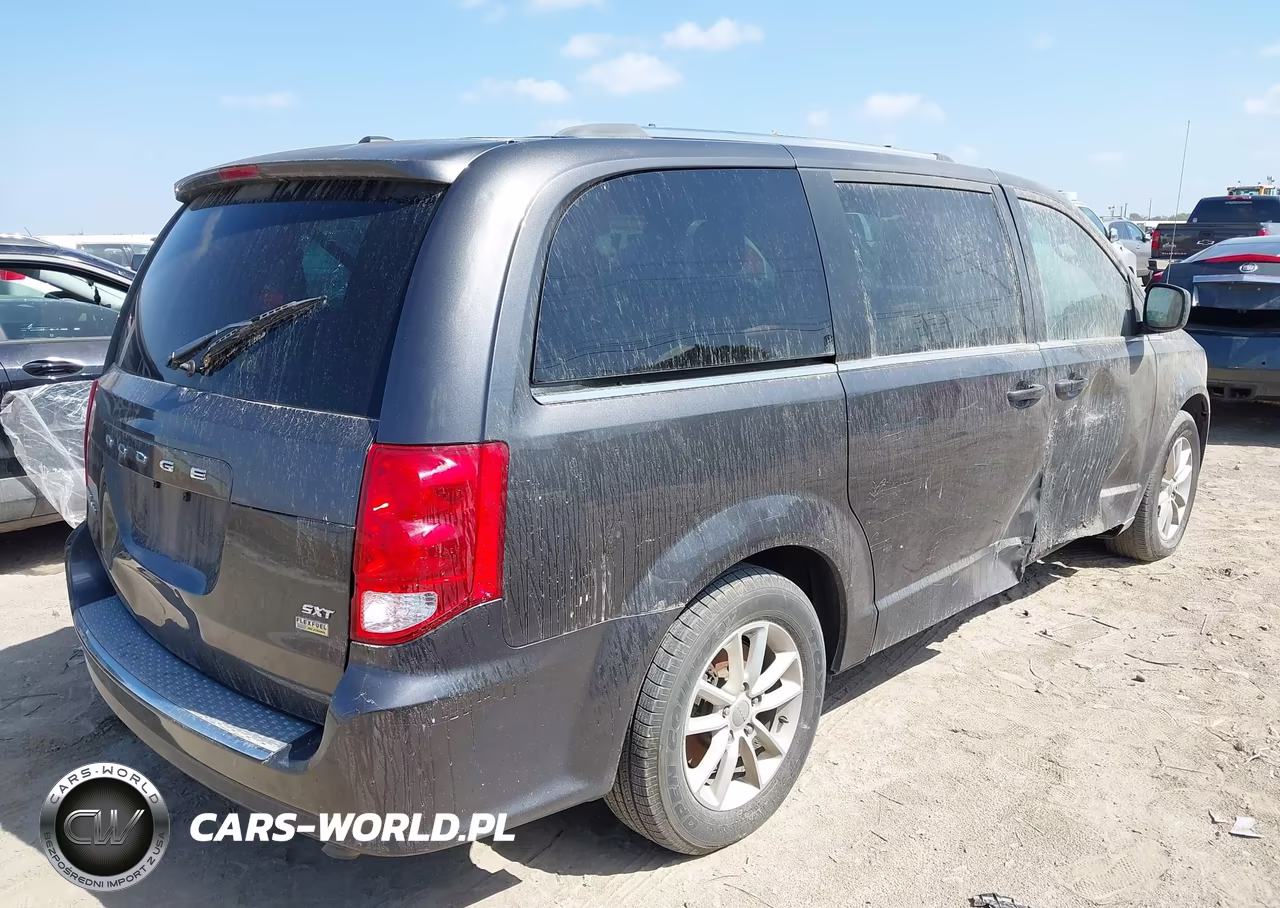 2019 Dodge Grand Caravan Sxt VIN:2C4RDGCG5KR595563 - 4
