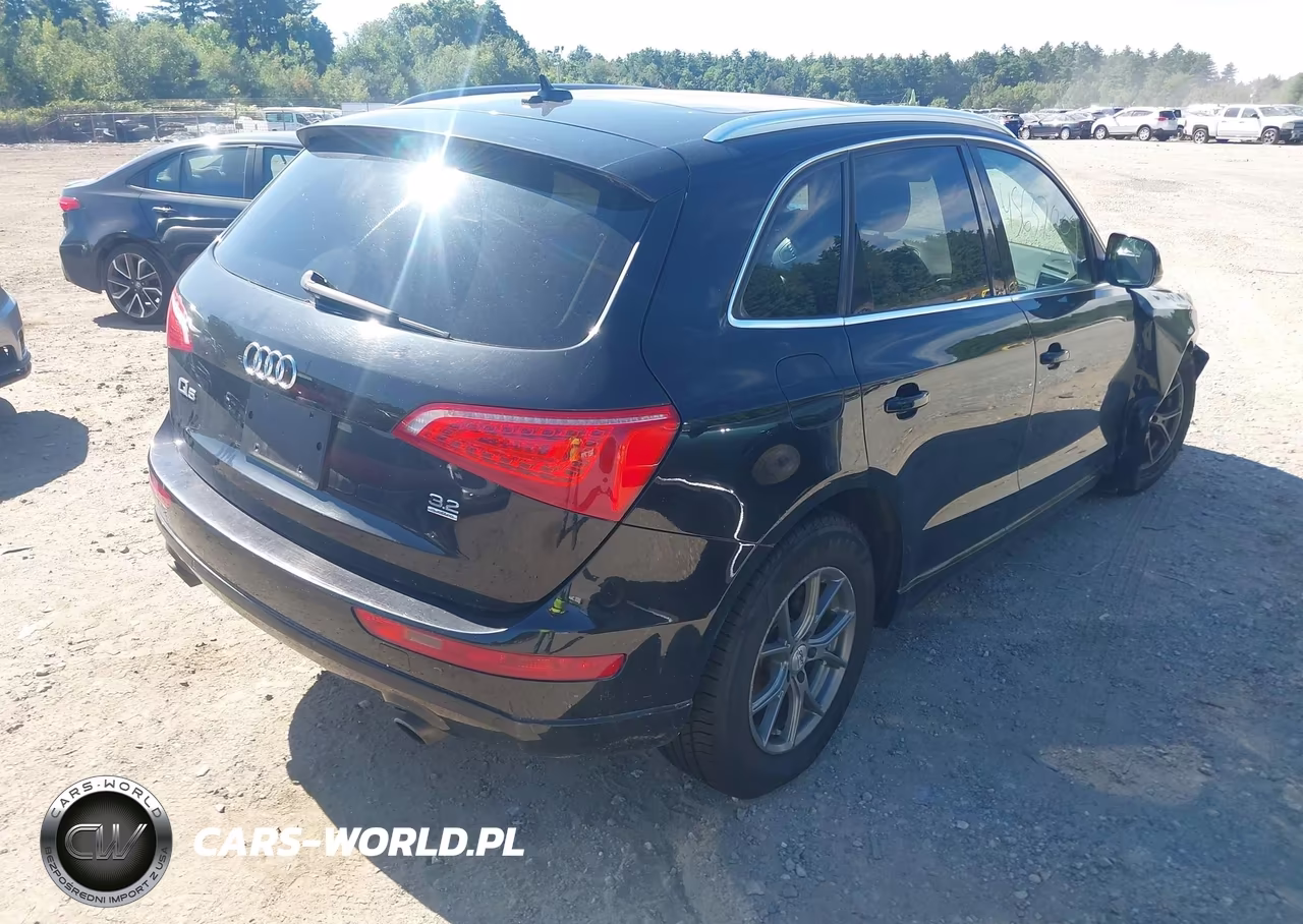 2010 Audi Q5 3.2 Premium VIN:WA1VKAFPXAA108867 - 4