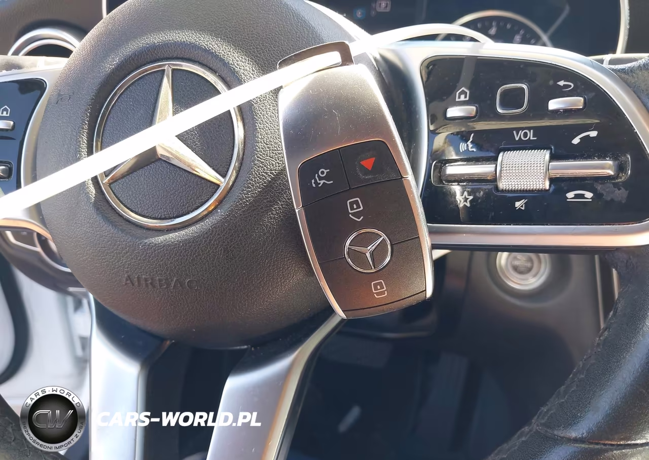 2019 Mercedes-Benz C 300 VIN:55SWF8DB1KU315041 - 11