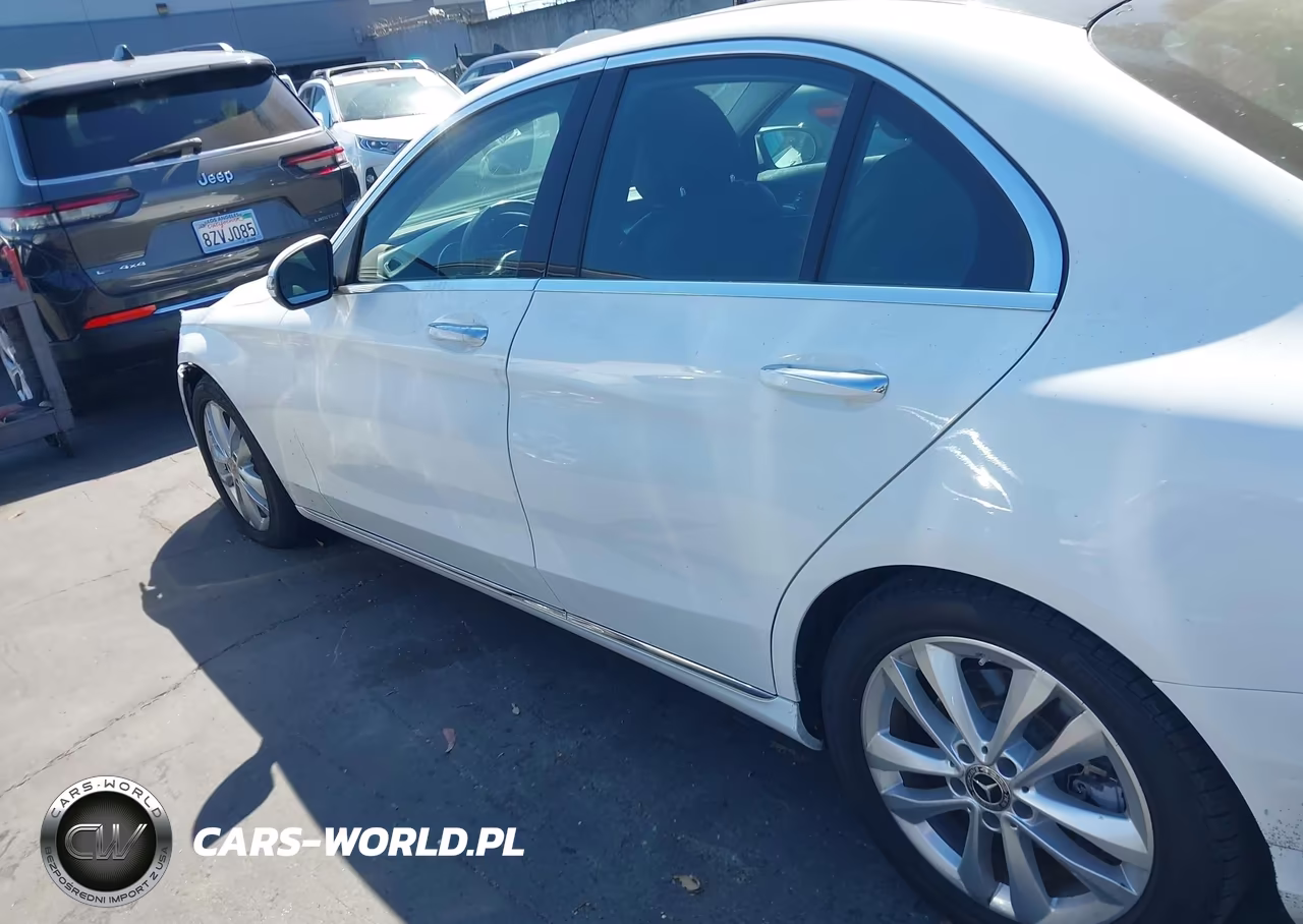 2019 Mercedes-Benz C 300 VIN:55SWF8DB1KU315041 - 14