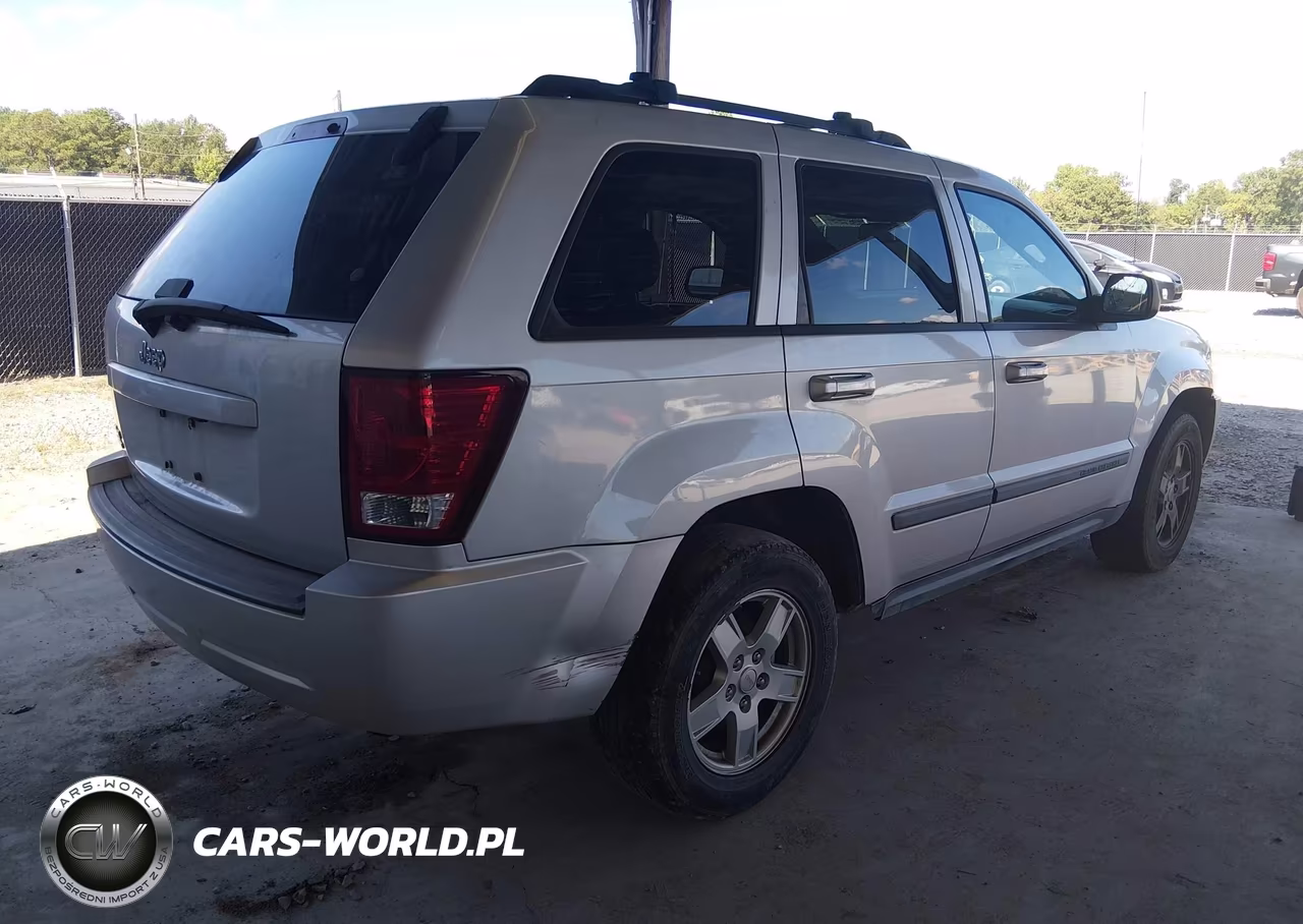 2007 Jeep Grand Cherokee Laredo VIN:1J8GR48K57C505101 - 4