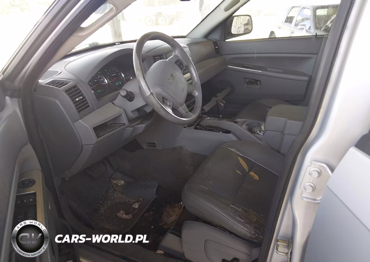 2007 Jeep Grand Cherokee Laredo VIN:1J8GR48K57C505101 - 5
