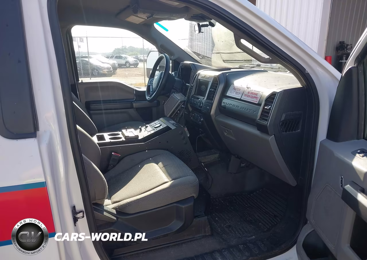 2020 Ford F-350 Chassis Xlt VIN:1FDRF3HT9LED71859 - 5