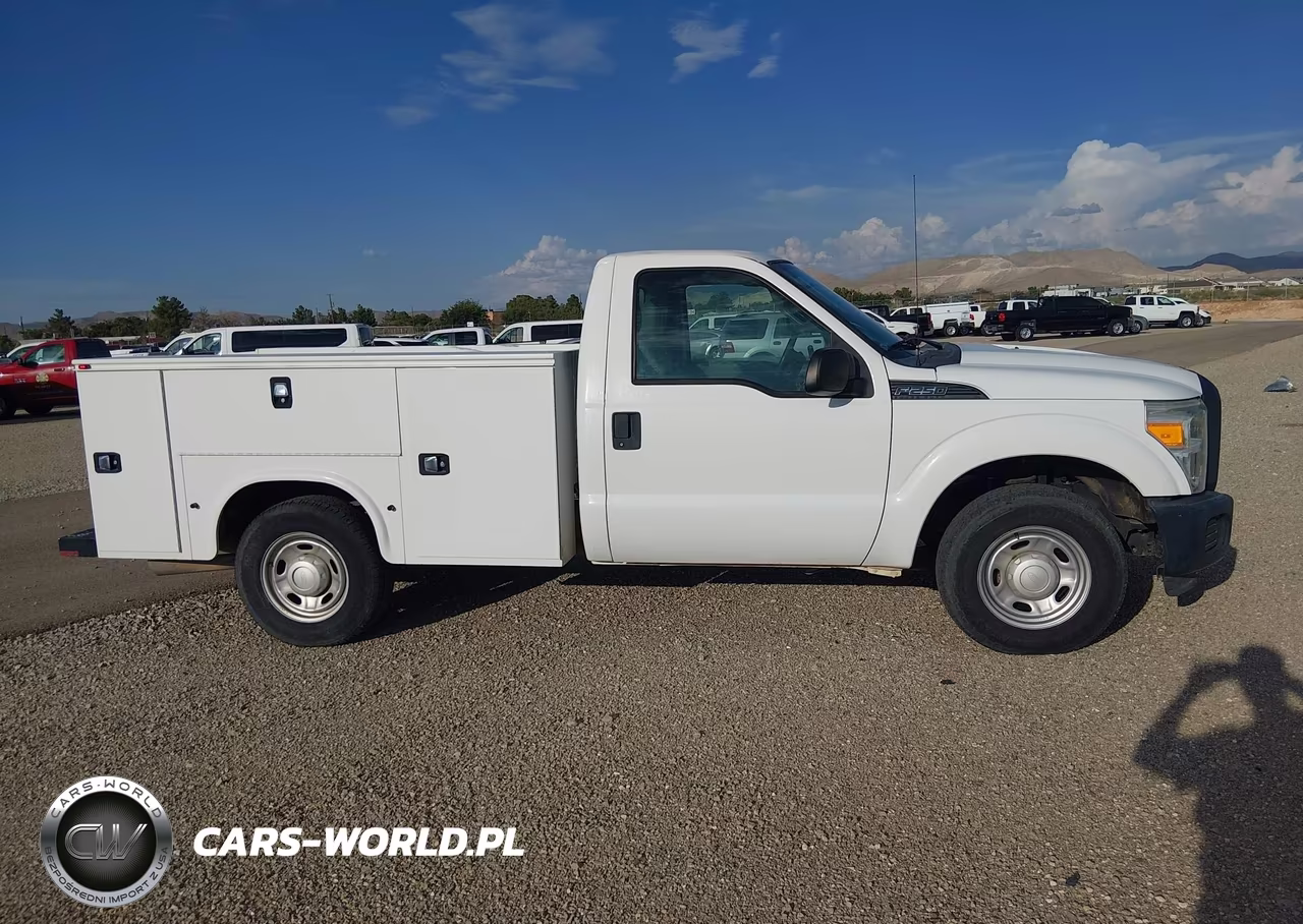 2016 Ford F-250 Xl VIN:1FDBF2A62GED02453 - 13