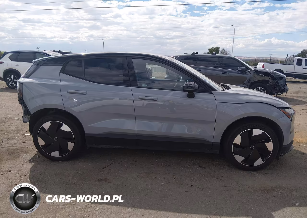 2025 Volvo Ex30 Plus Twin Motor Performance, Fully Electric VIN:YV4EK3ZK3SS149206 - 14