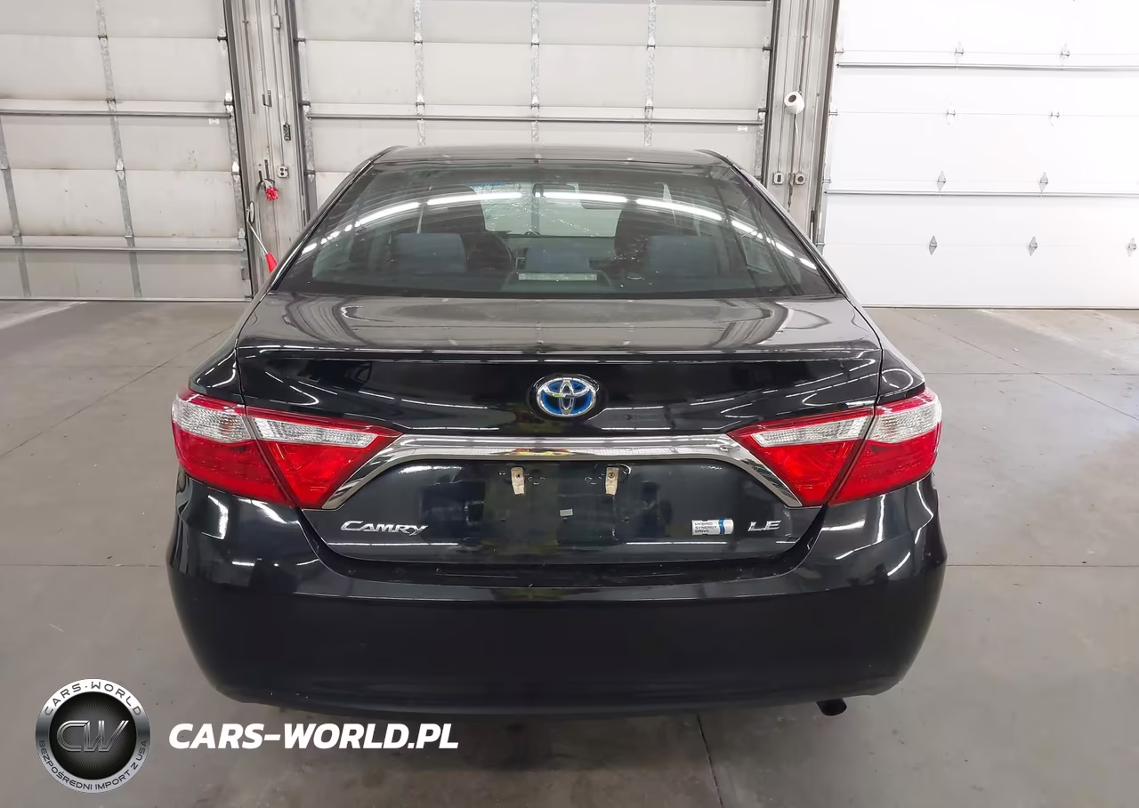 2016 Toyota Camry Hybrid Le VIN:4T1BD1FK9GU188124 - 17