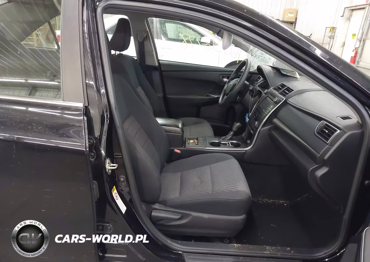 2016 Toyota Camry Hybrid Le VIN:4T1BD1FK9GU188124 - 5