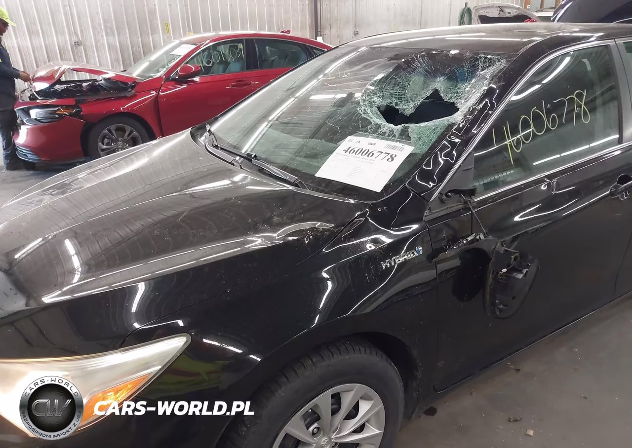 2016 Toyota Camry Hybrid Le VIN:4T1BD1FK9GU188124 - 6