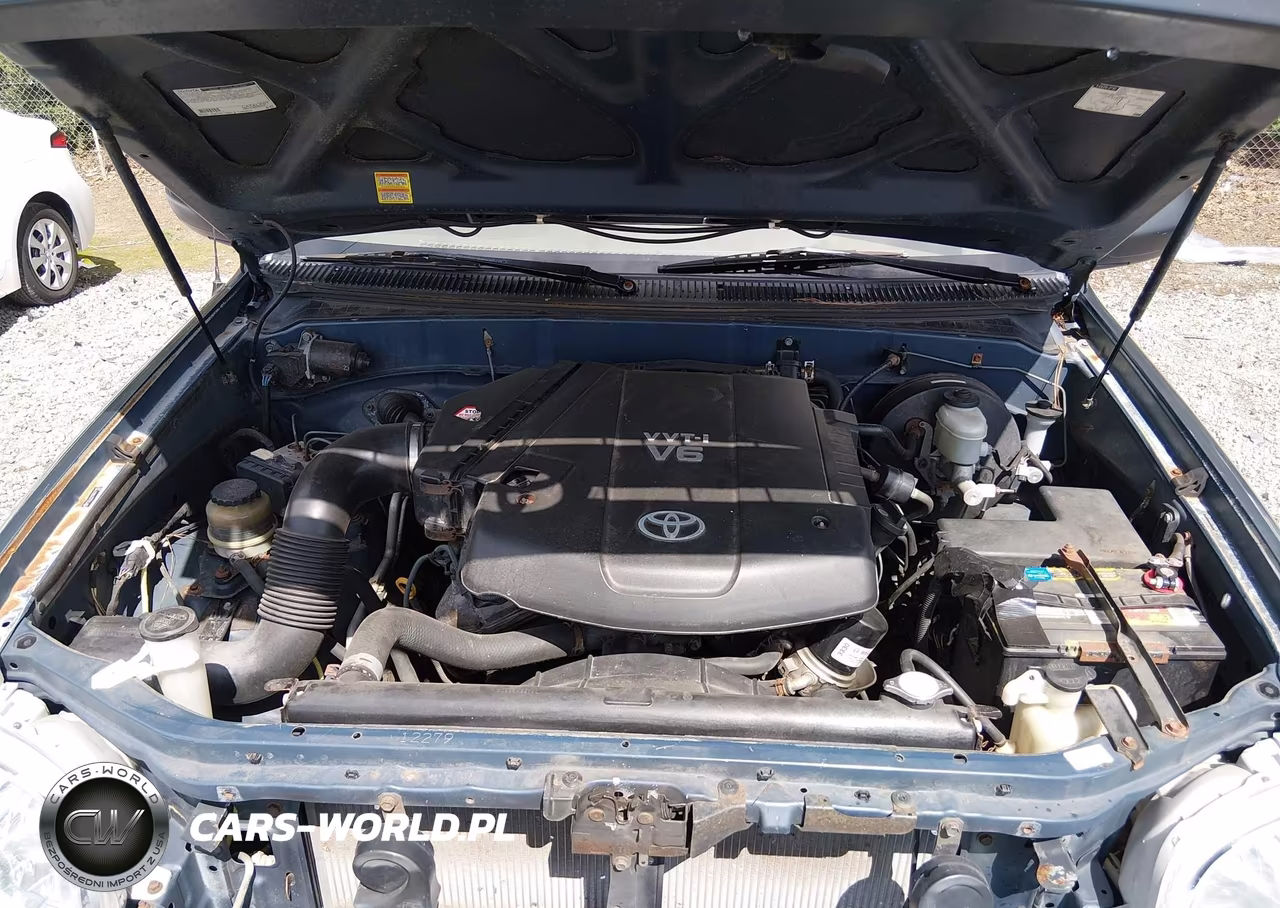 2006 Toyota Tundra VIN:5TBJU32106S471161 - 10