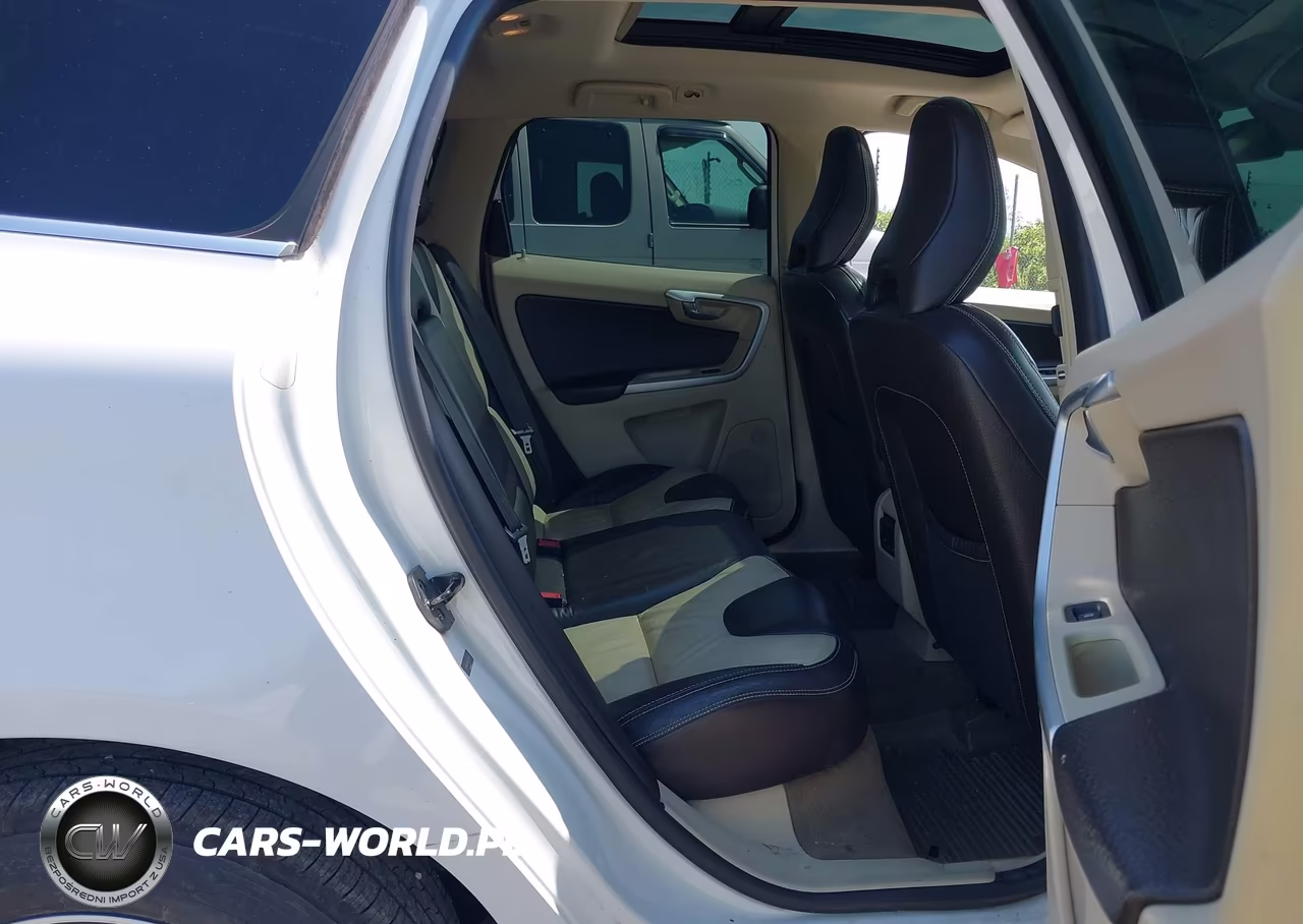 2012 Volvo Xc60 T6 Premier Plus VIN:YV4902DZ4C2242842 - 8