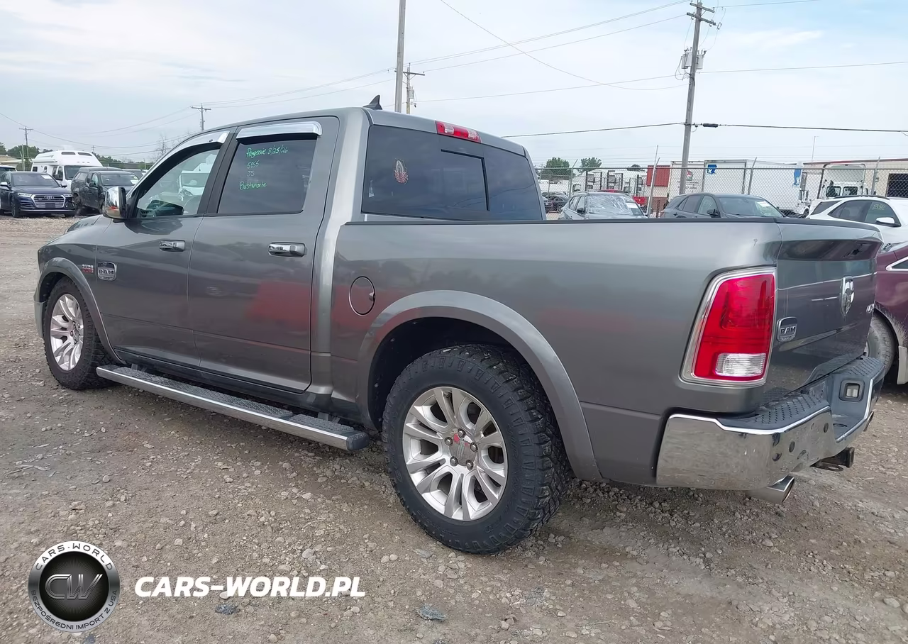 2013 Ram 1500 Laramie Longhorn Edition VIN:1C6RR7PT4DS698197 - 3
