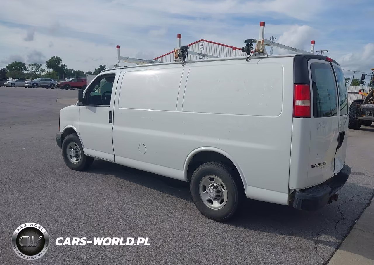 2016 Chevrolet Express 2500 Work Van VIN:1GCWGAFF7G1143734 - 3
