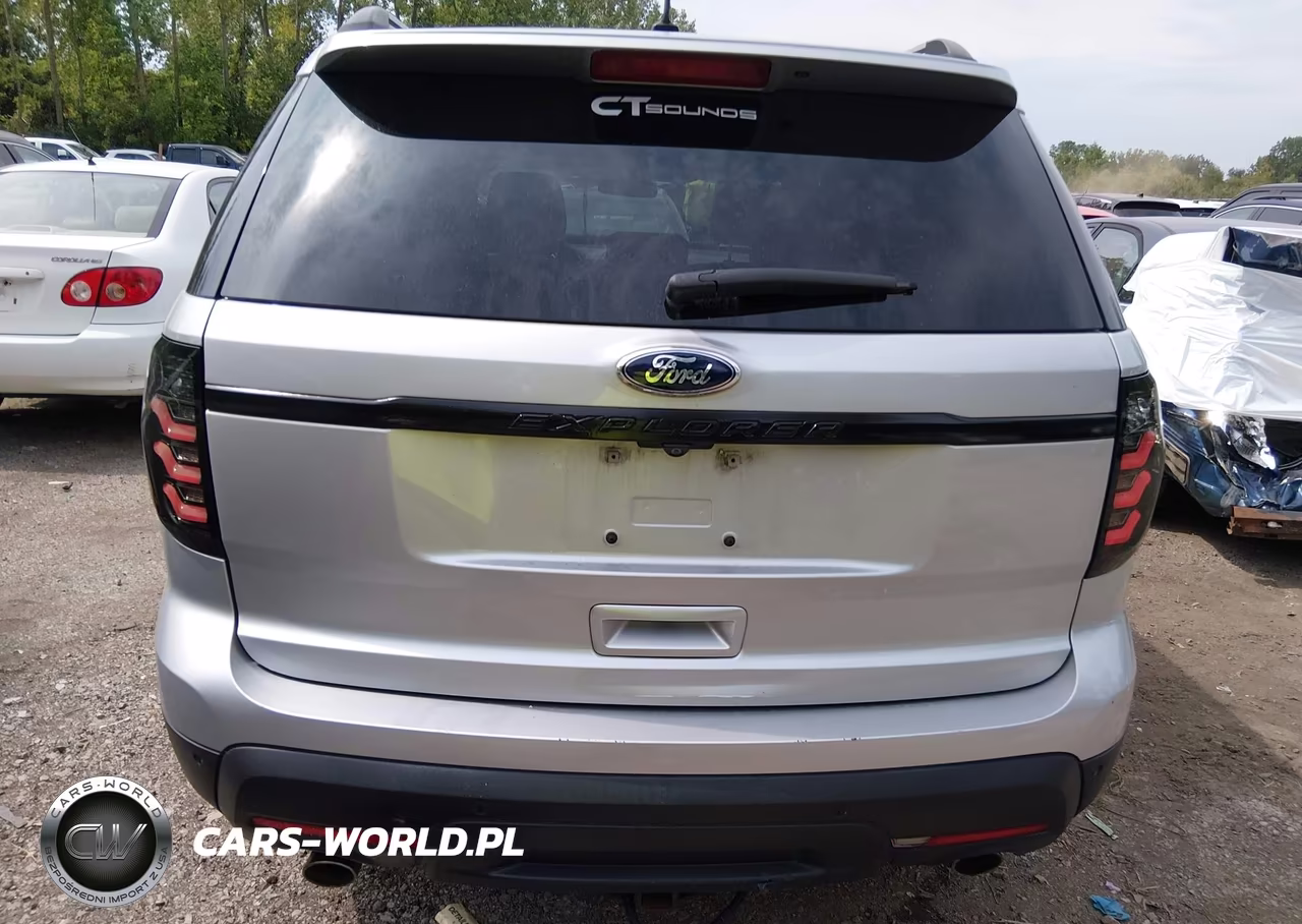 2015 Ford Explorer Xlt VIN:1FM5K7D82FGC15254 - 17