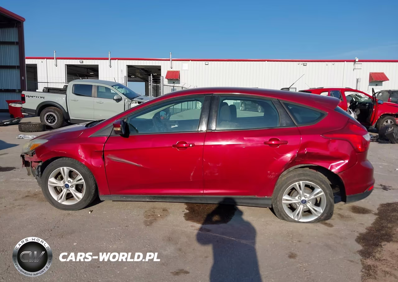2014 Ford Focus Se VIN:1FADP3K29EL158345 - 15