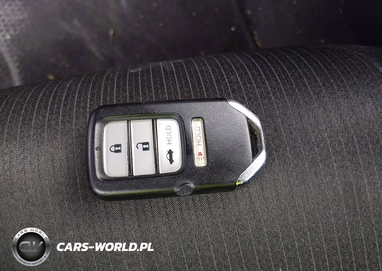 2018 Honda Accord Sport VIN:1HGCV1F36JA133266 - 11