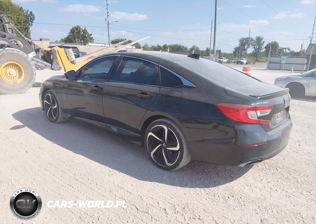 2018 Honda Accord Sport VIN:1HGCV1F36JA133266 - 3