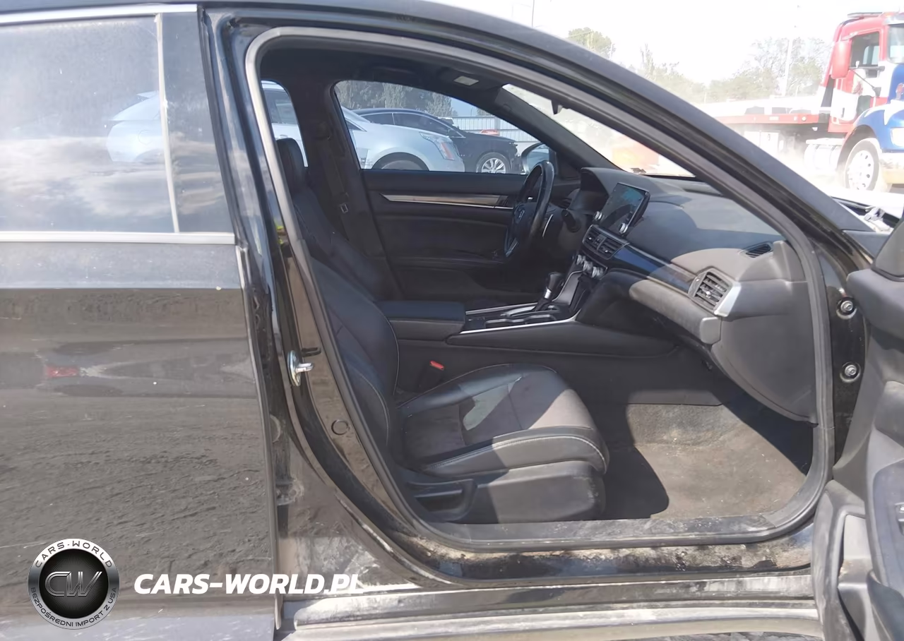 2018 Honda Accord Sport VIN:1HGCV1F36JA133266 - 5