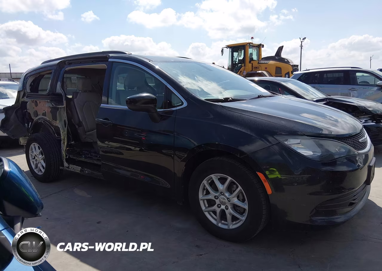 2020 Chrysler Voyager Lxi VIN:2C4RC1DG0LR192686 - 14