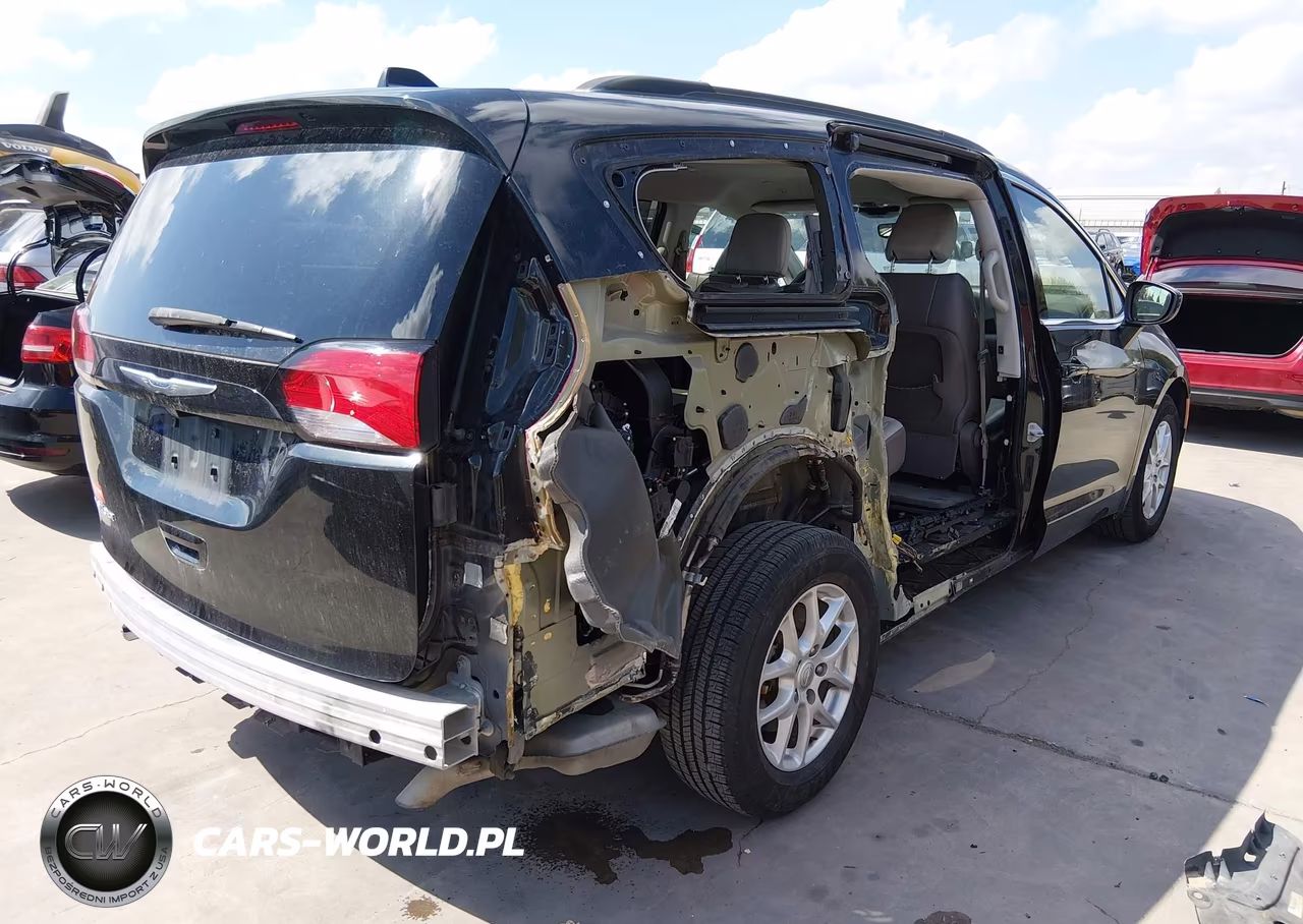 2020 Chrysler Voyager Lxi VIN:2C4RC1DG0LR192686 - 4