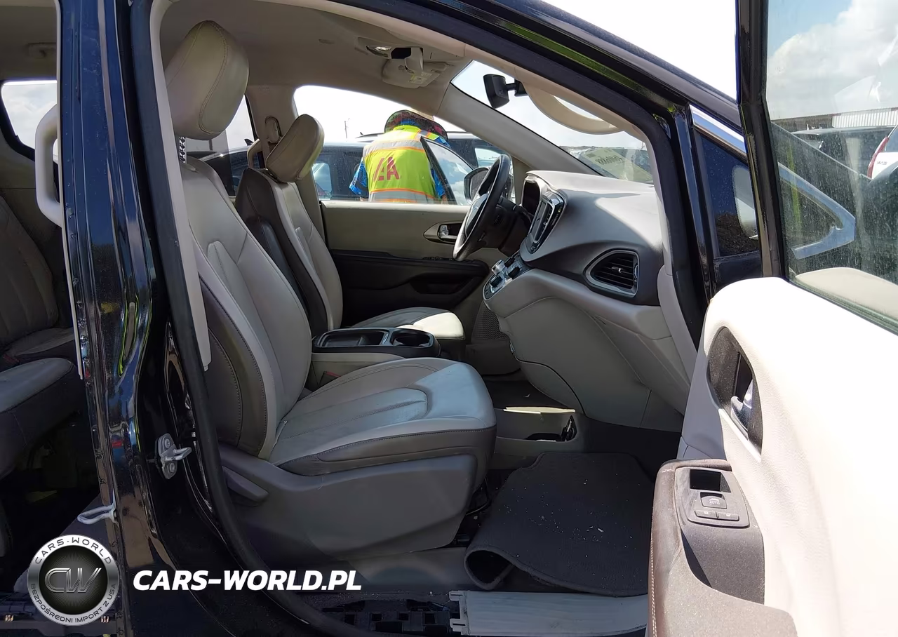 2020 Chrysler Voyager Lxi VIN:2C4RC1DG0LR192686 - 5