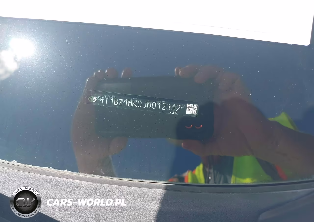 2018 Toyota Camry Xse V6 VIN:4T1BZ1HK0JU012312 - 9