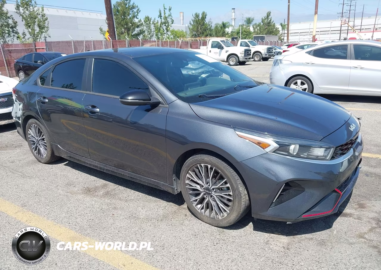 2022 Kia Forte Gt-Line