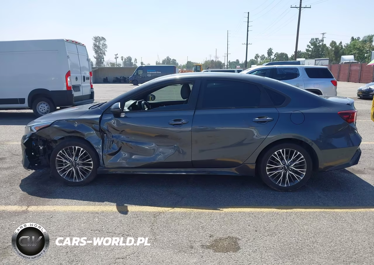 2022 Kia Forte Gt-Line VIN:3KPF54AD3NE505288 - 14