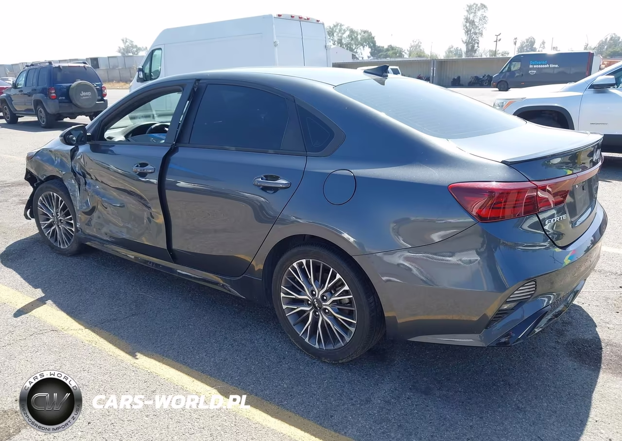 2022 Kia Forte Gt-Line VIN:3KPF54AD3NE505288 - 3