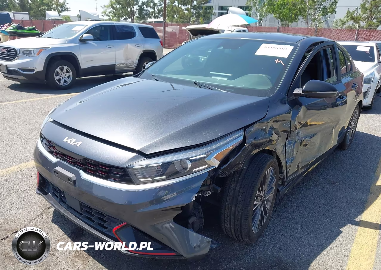 2022 Kia Forte Gt-Line VIN:3KPF54AD3NE505288 - 6