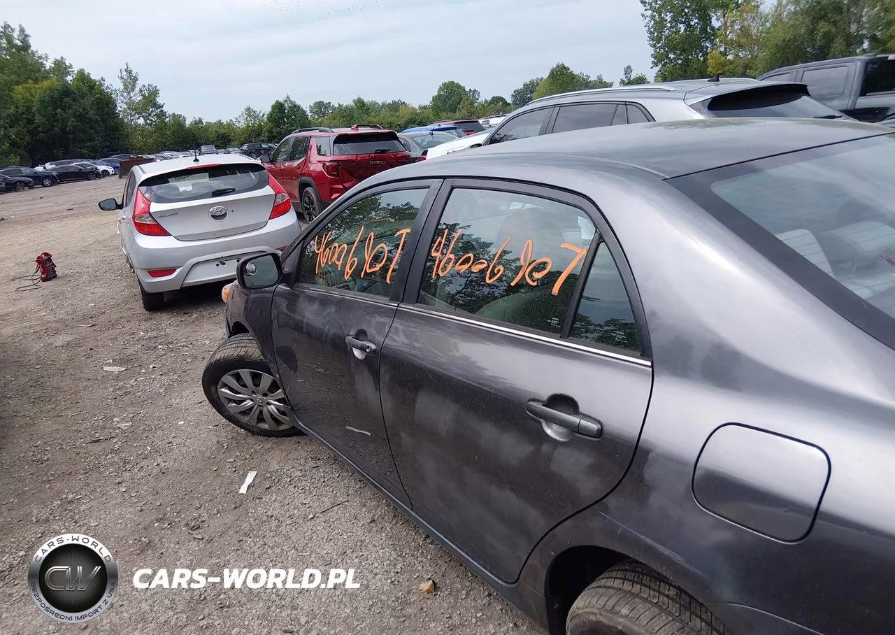 2013 Toyota Corolla Le VIN:5YFBU4EE4DP130139 - 14